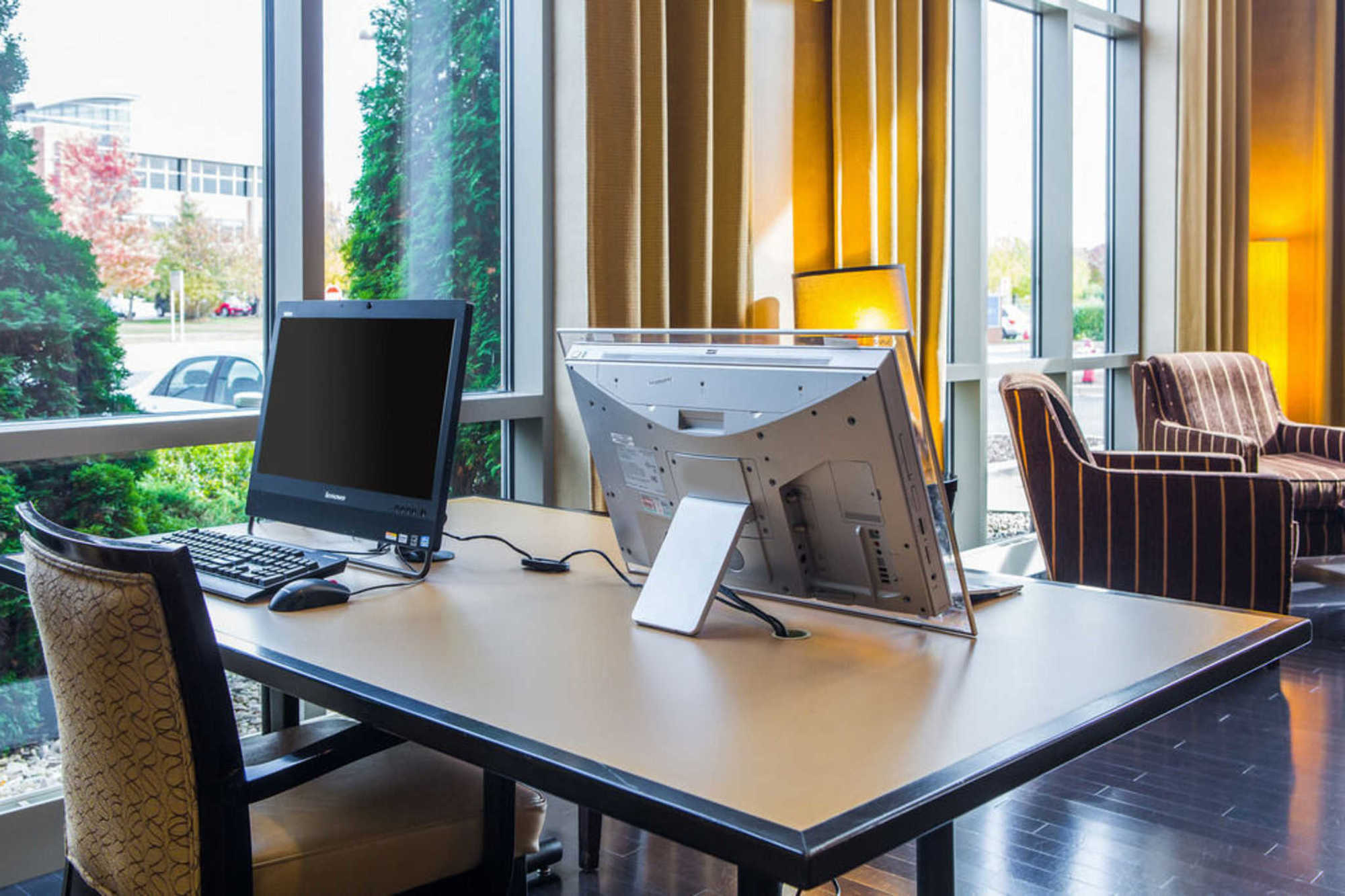 Hotel Springhill By Marriott
