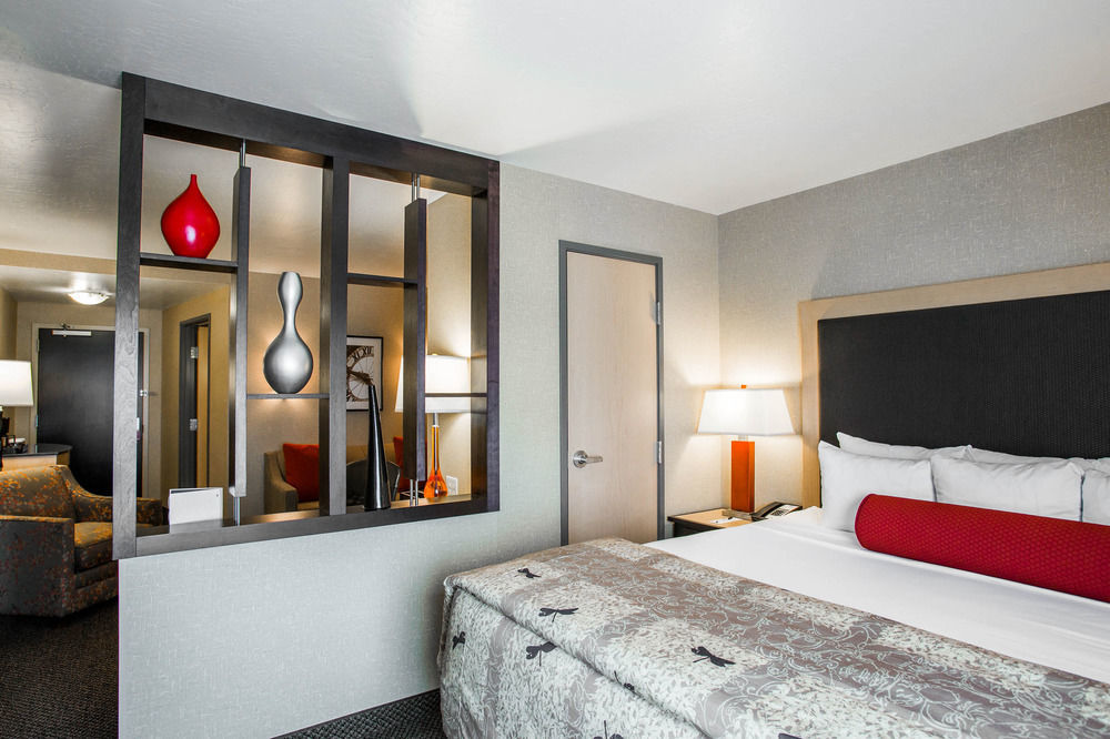 Springhill By Marriott 3*